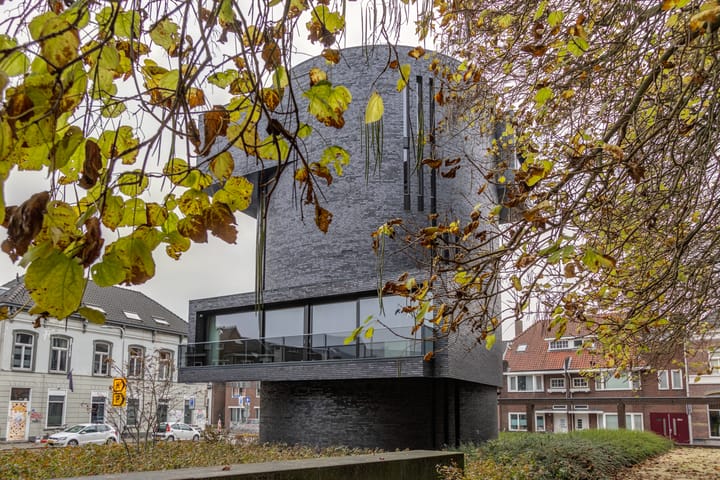 Photo 5 of Bisschop Zwijsenstraat 62