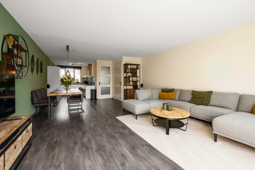 Foto 2 van Witte Ring 103