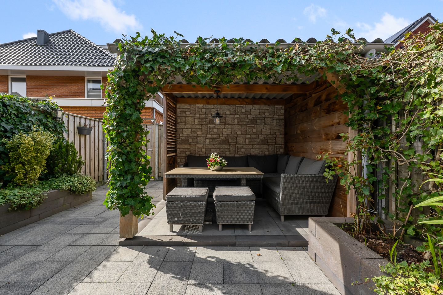 Foto 14 van Witte Ring 103