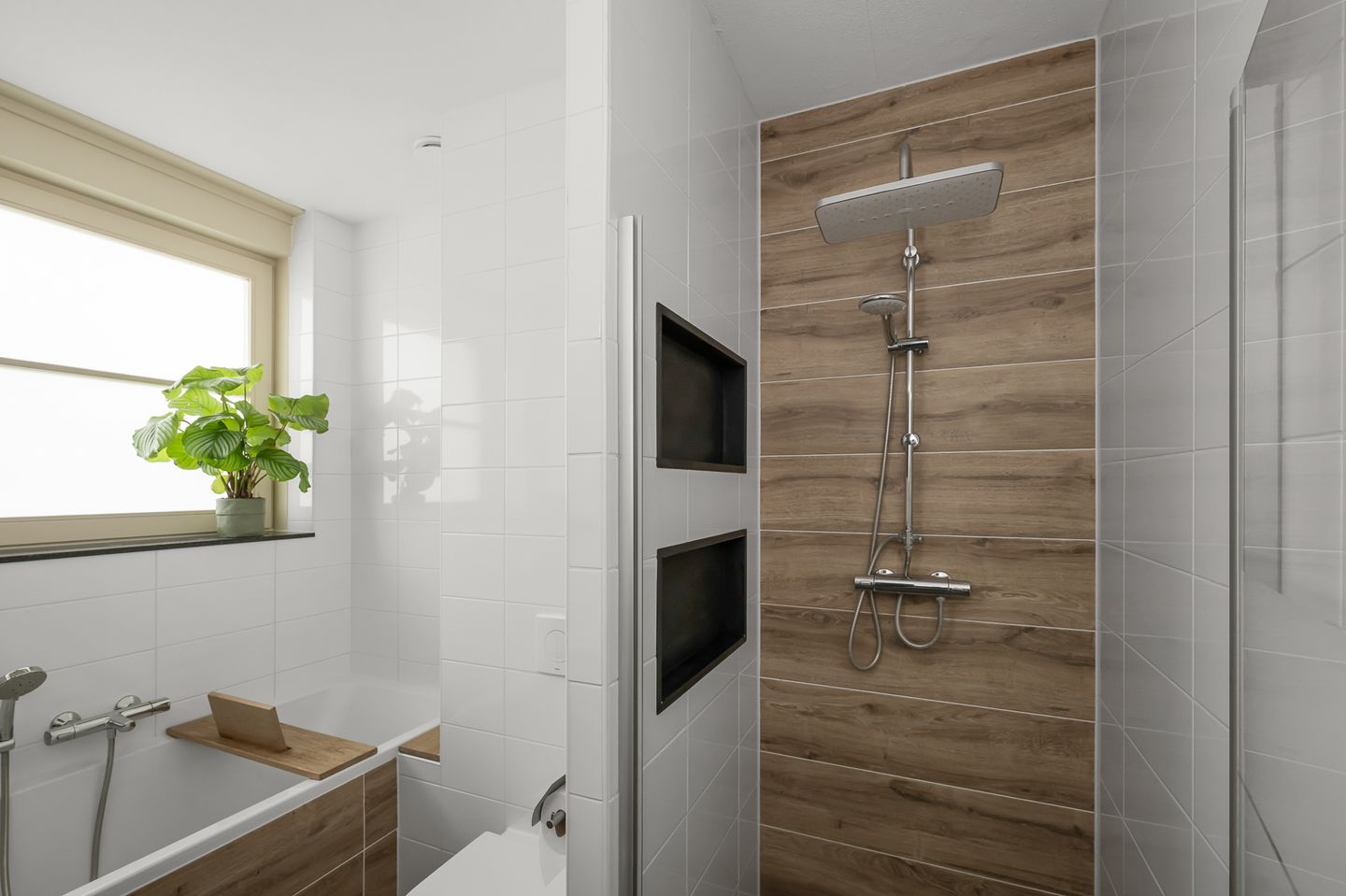 Foto 25 van Witte Ring 103