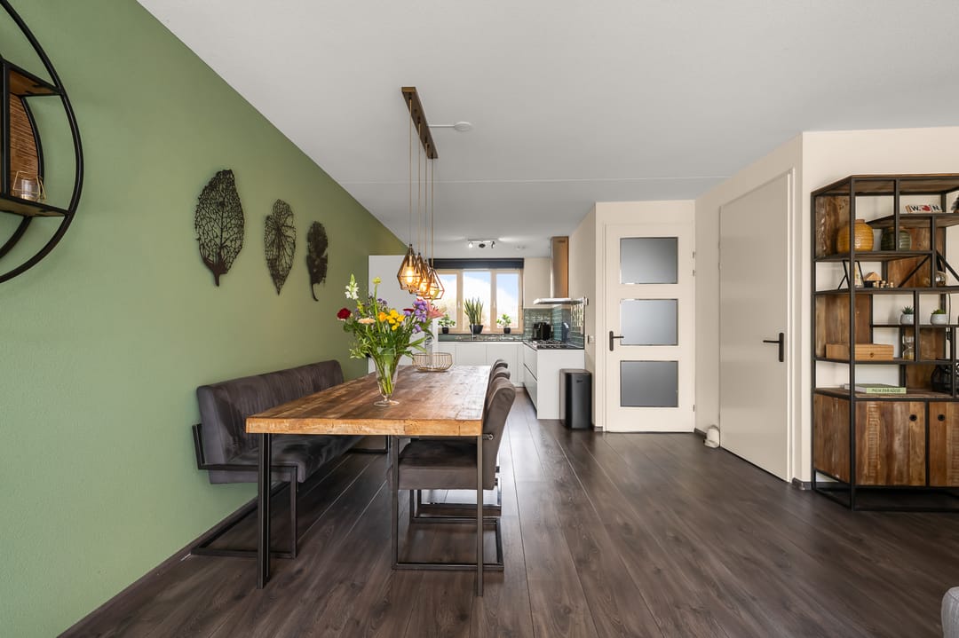 Foto 8 van Witte Ring 103