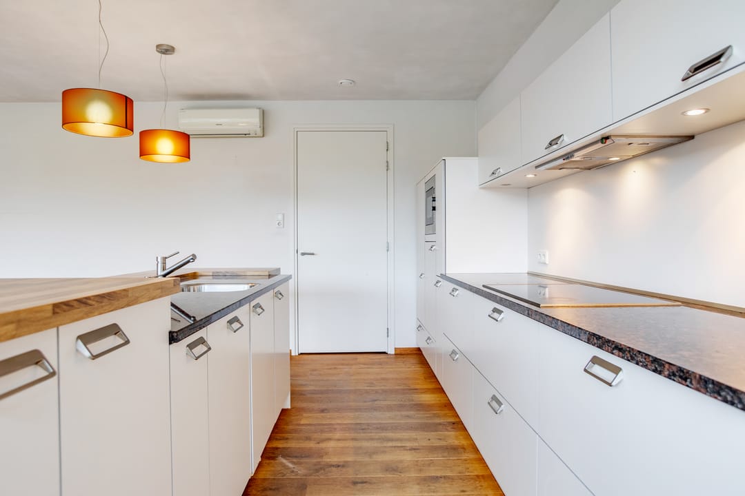 Photo 23 of Bisschop Zwijsenstraat 62