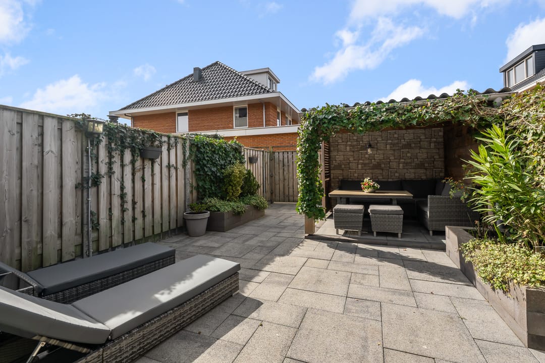 Foto 13 van Witte Ring 103