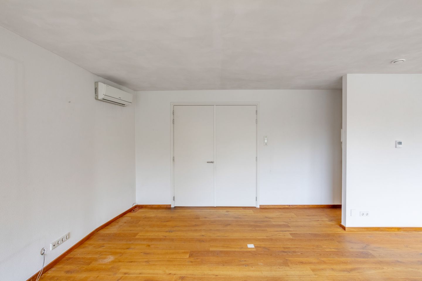 Photo 14 of Bisschop Zwijsenstraat 62