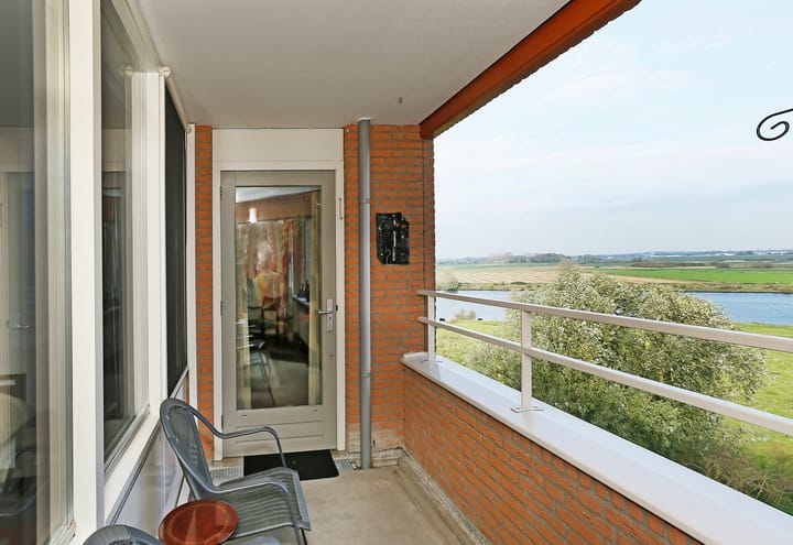 Photo 5 of Schout van Doernestraat 54