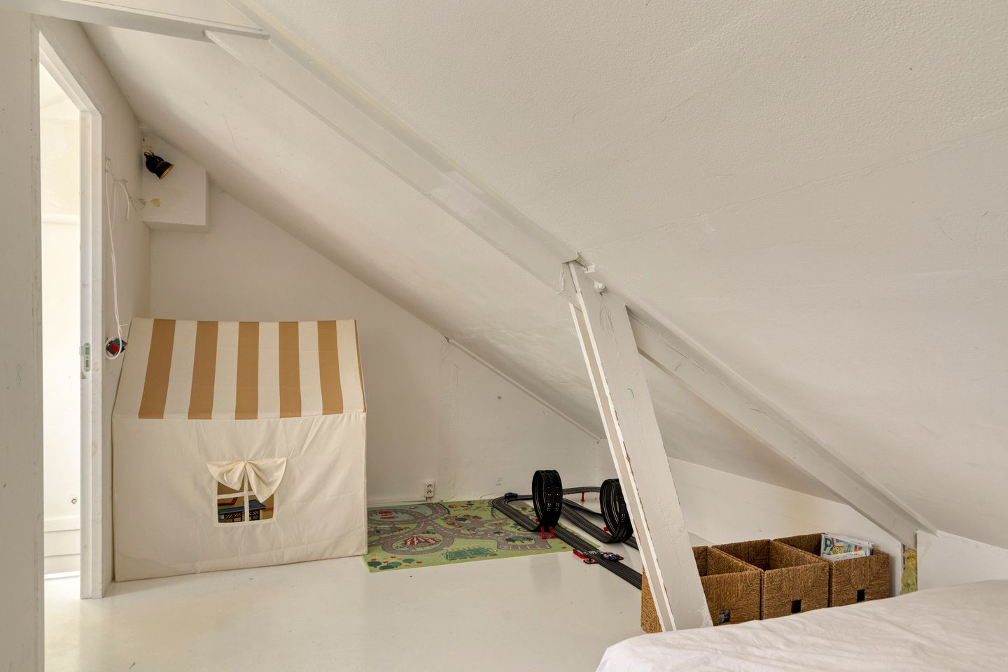 Photo 25 of Cort van der Lindenkade 78