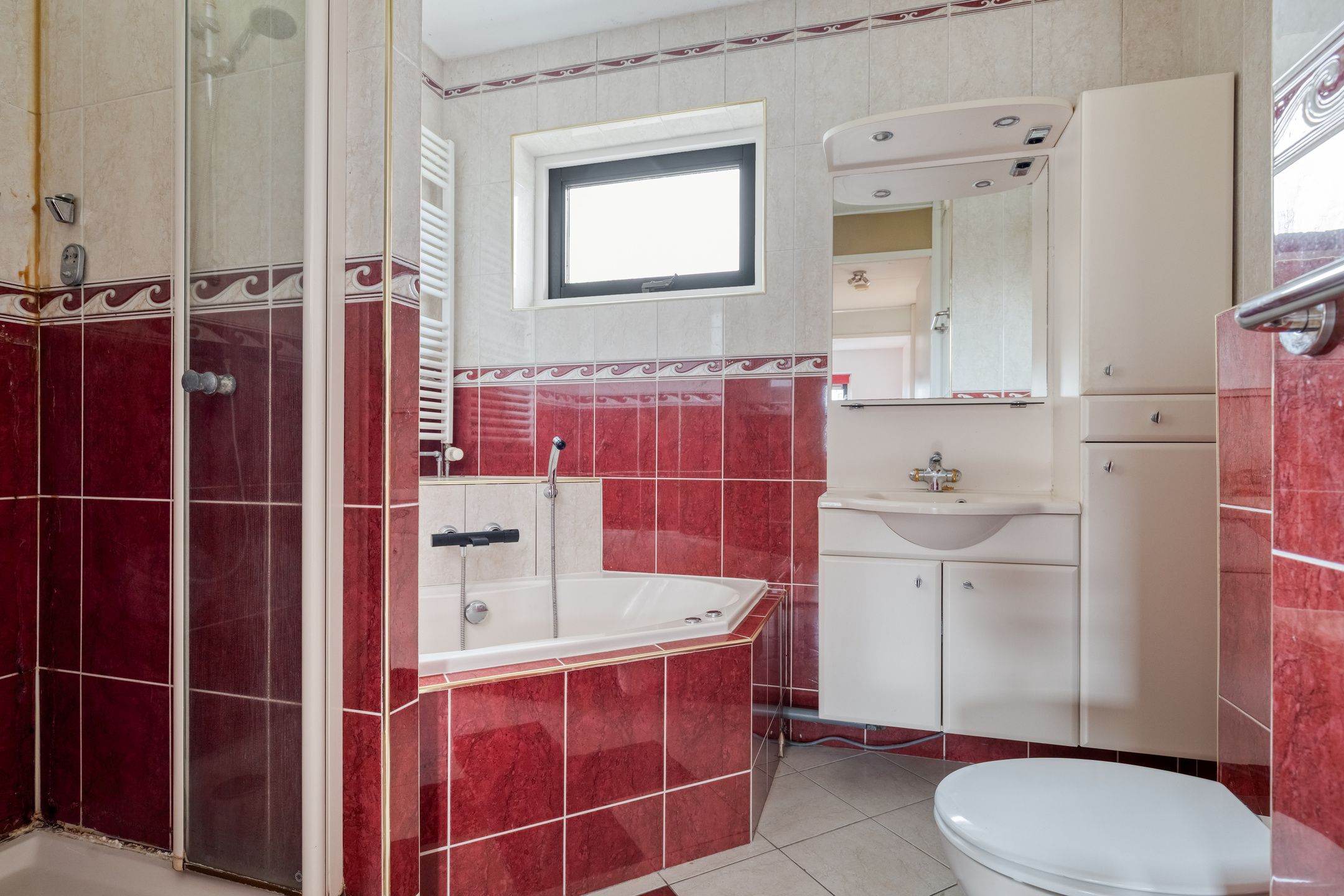 Charming Terraced Family Home with Southwest-Facing Garden in Stripheldenbuurt — 12