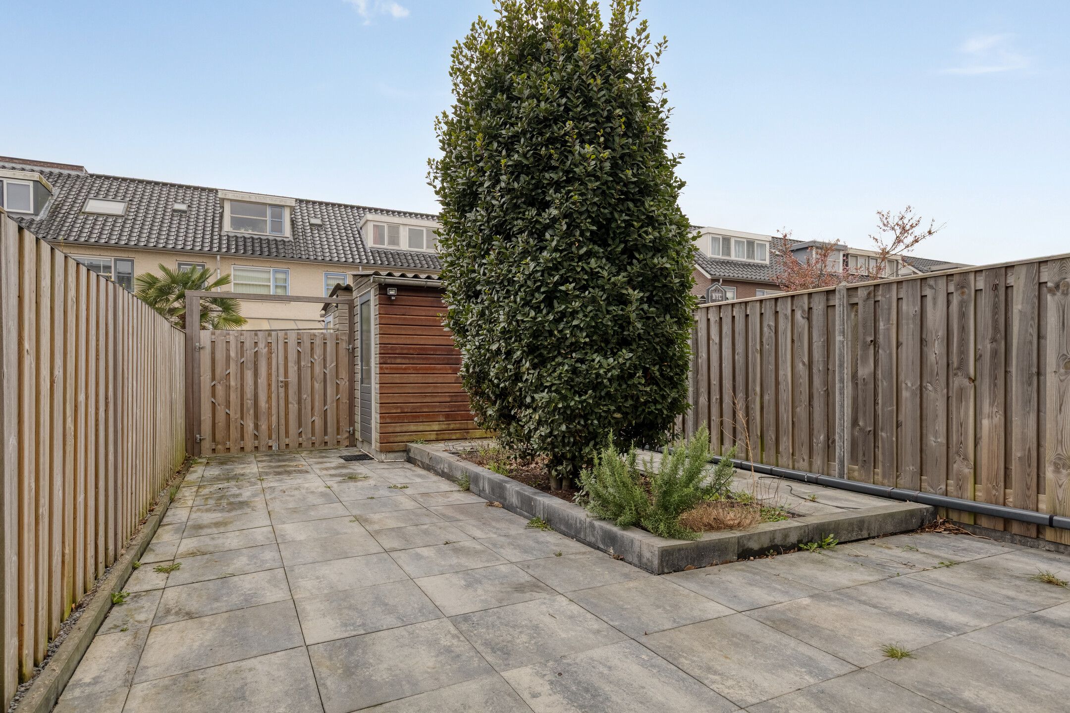 Charming Terraced Family Home with Southwest-Facing Garden in Stripheldenbuurt — 18