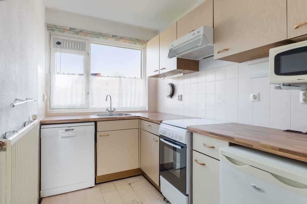 Eye-catching 3-room apartment with balcony near Shopping Center Achterveld — 22