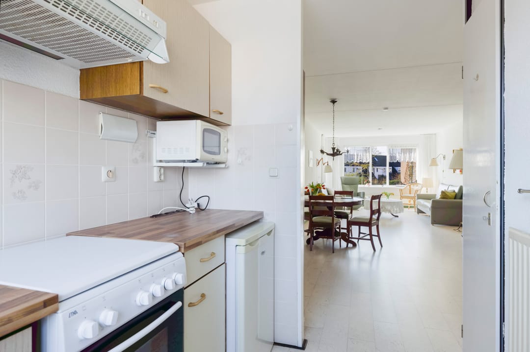 Eye-catching 3-room apartment with balcony near Shopping Center Achterveld — 21
