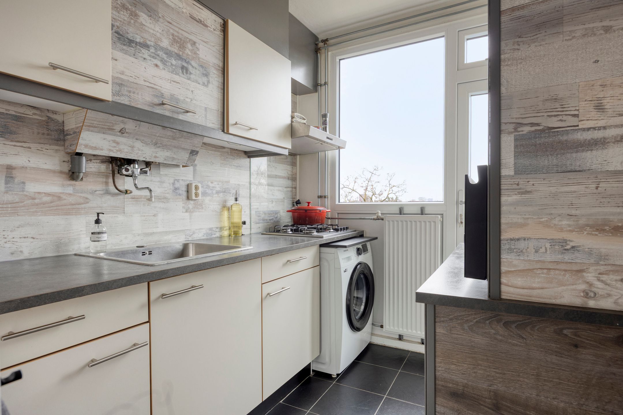 Foto 15 van Ligusterstraat 105