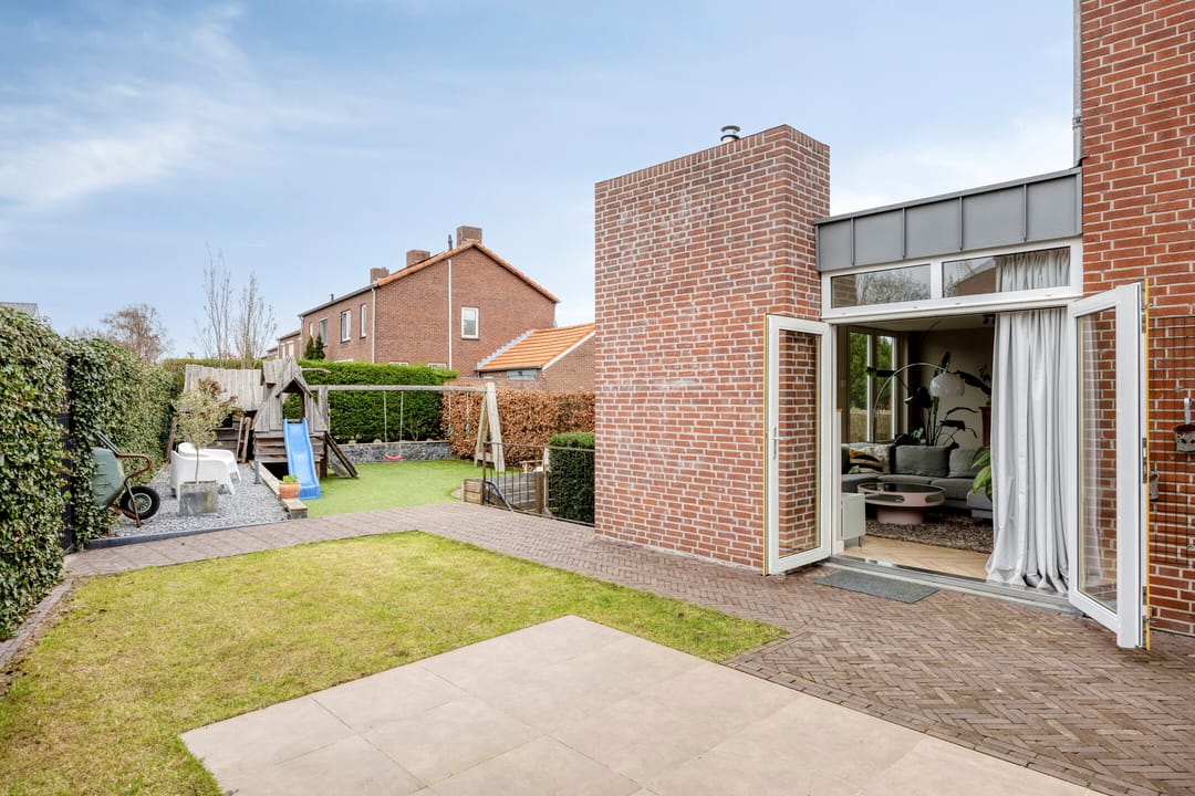 Photo 47 of Maaslandstraat 40