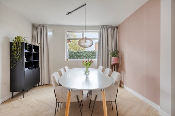 Photo 5 of Maaslandstraat 40