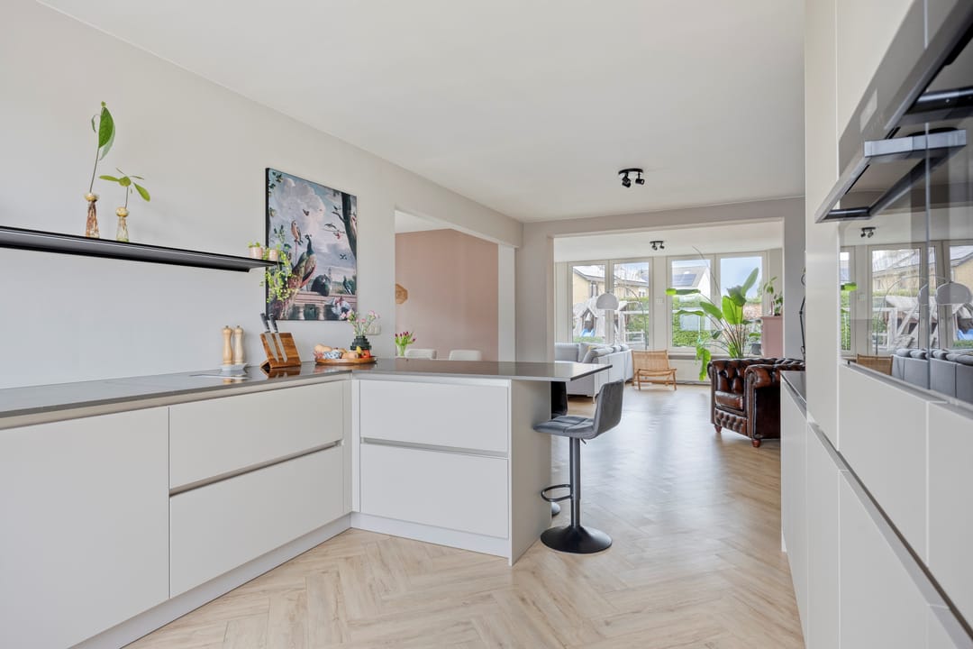 Photo 17 of Maaslandstraat 40