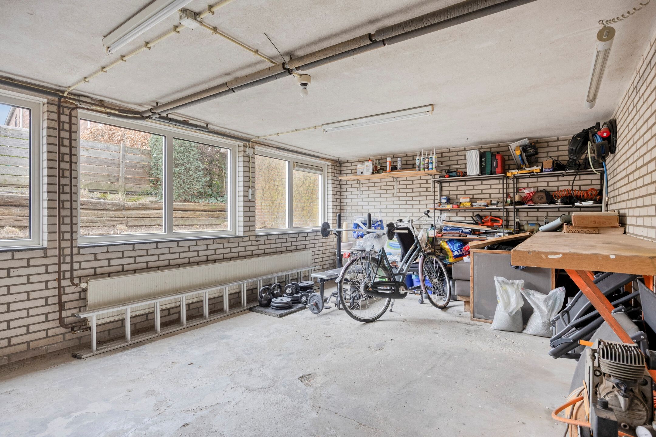 Photo 39 of Maaslandstraat 40