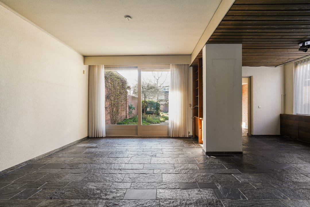 Photo 11 of Burgemeester van Grotenhuisstraat 10