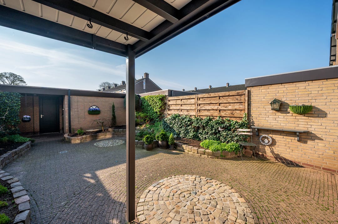 Foto 32 van Frederik Hendrikstraat 75