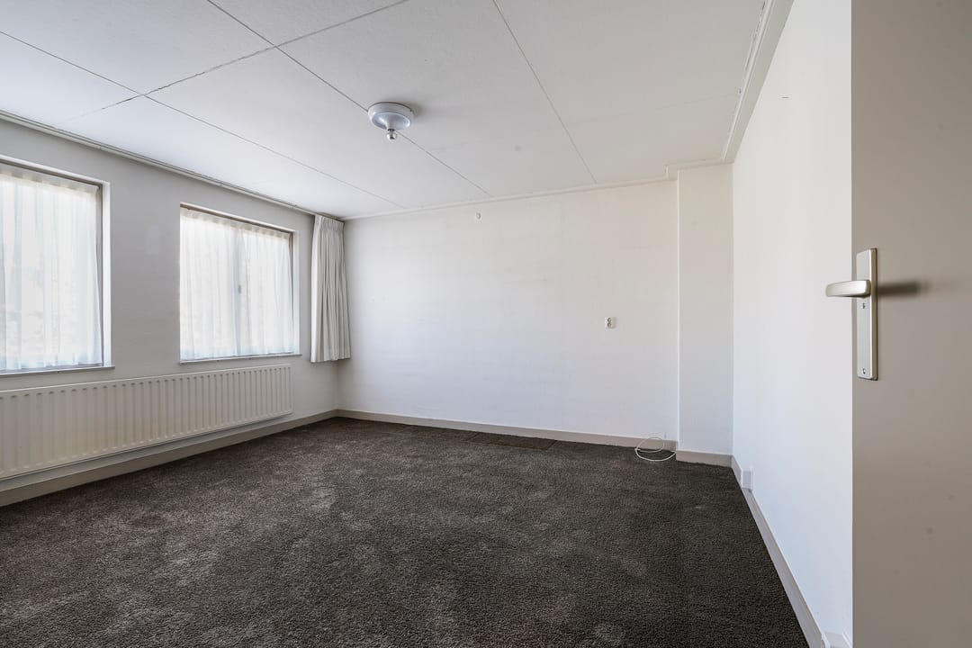 Photo 22 of Burgemeester van Grotenhuisstraat 10