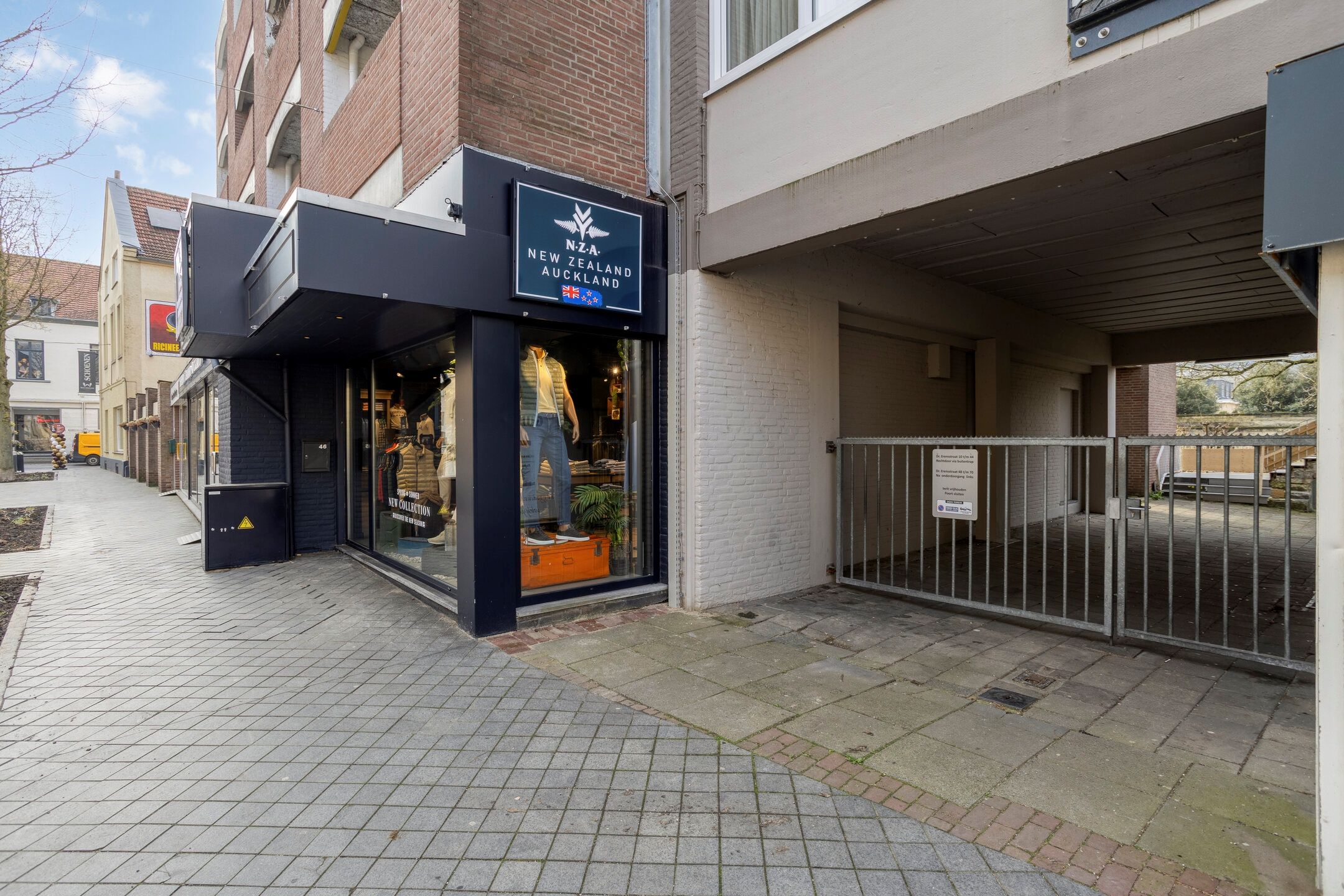 Photo 6 of Dr Erensstraat 50