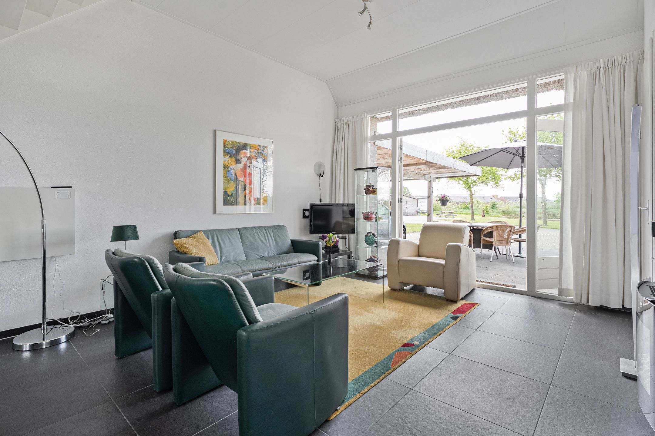 Spacious Country House with Guest Accommodation and Equestrian Facilities in Ommen — 50