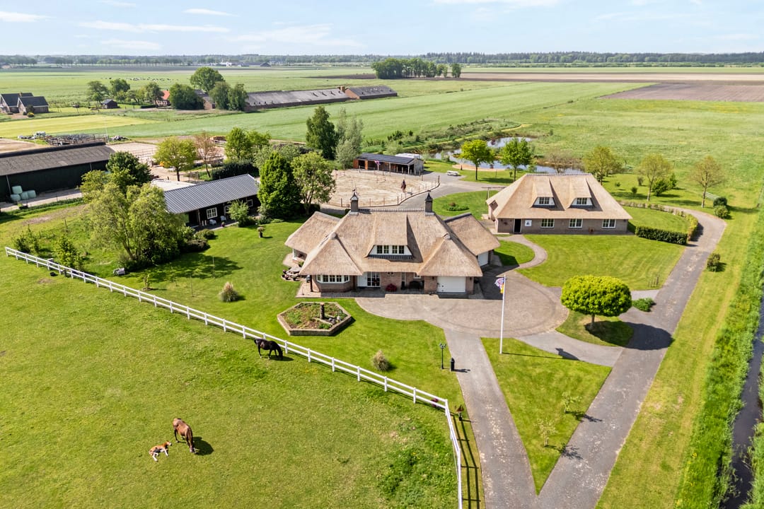 Ruime landelijke woning met gastenverblijf en paardenfaciliteiten in Ommen