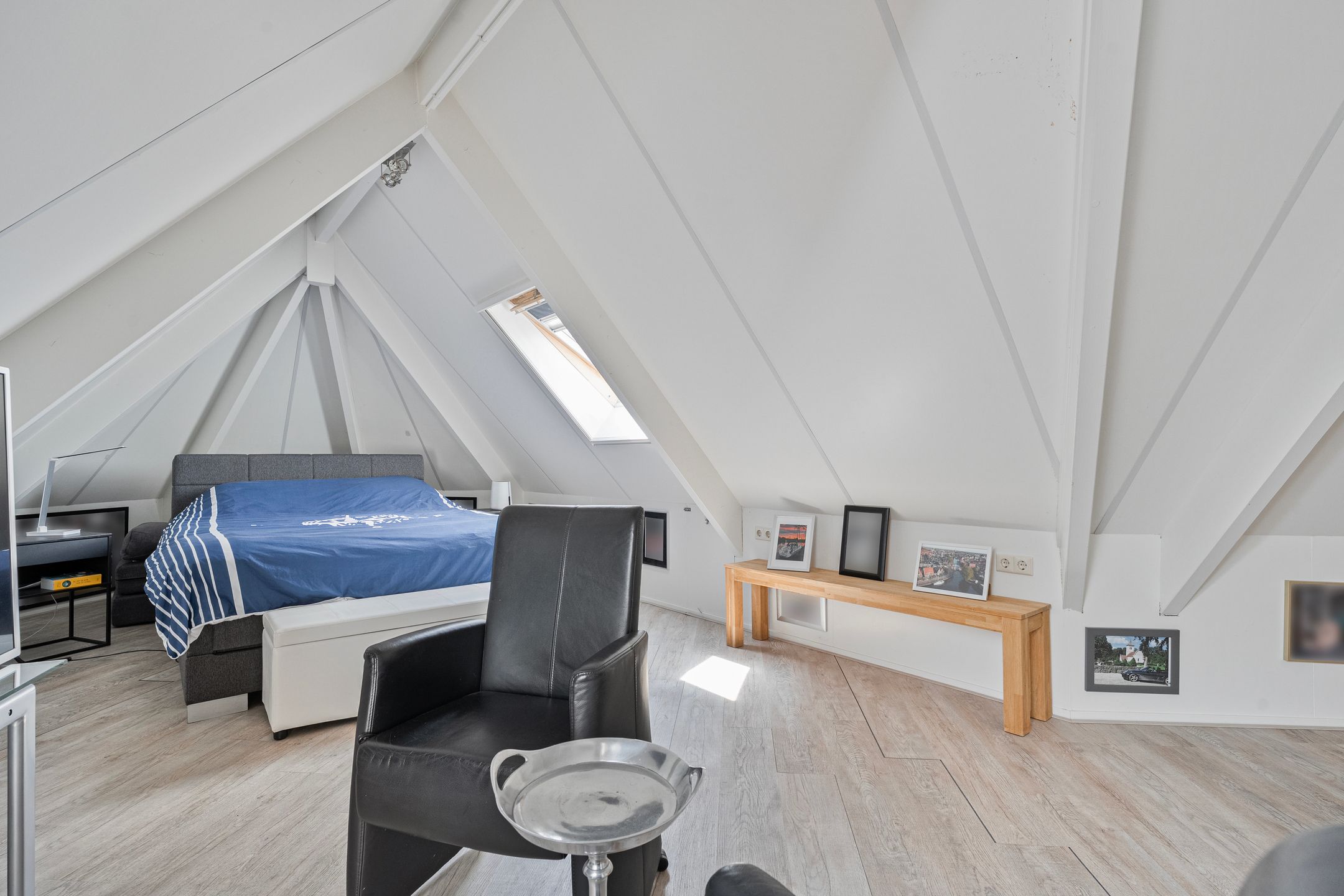 Spacious Country House with Guest Accommodation and Equestrian Facilities in Ommen — 35