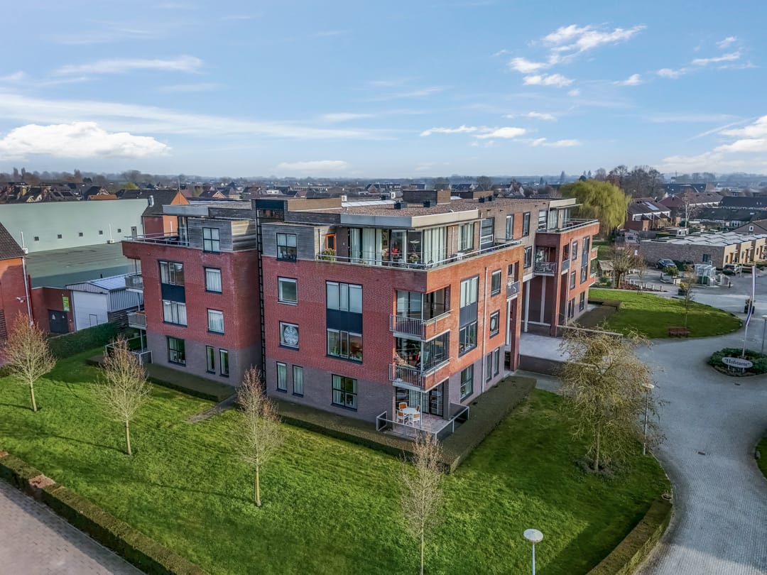 Modern Corner Apartment with Energy Label C in Central Herveld — 28