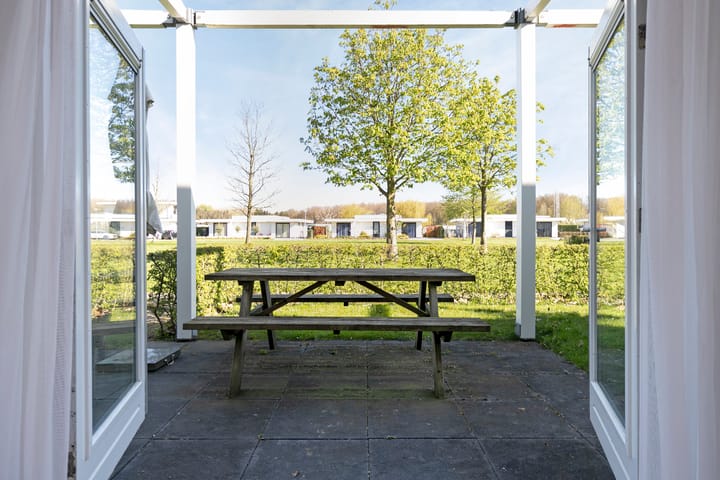 Appartement te koop: Pluvierenweg 7-10, Zeewolde