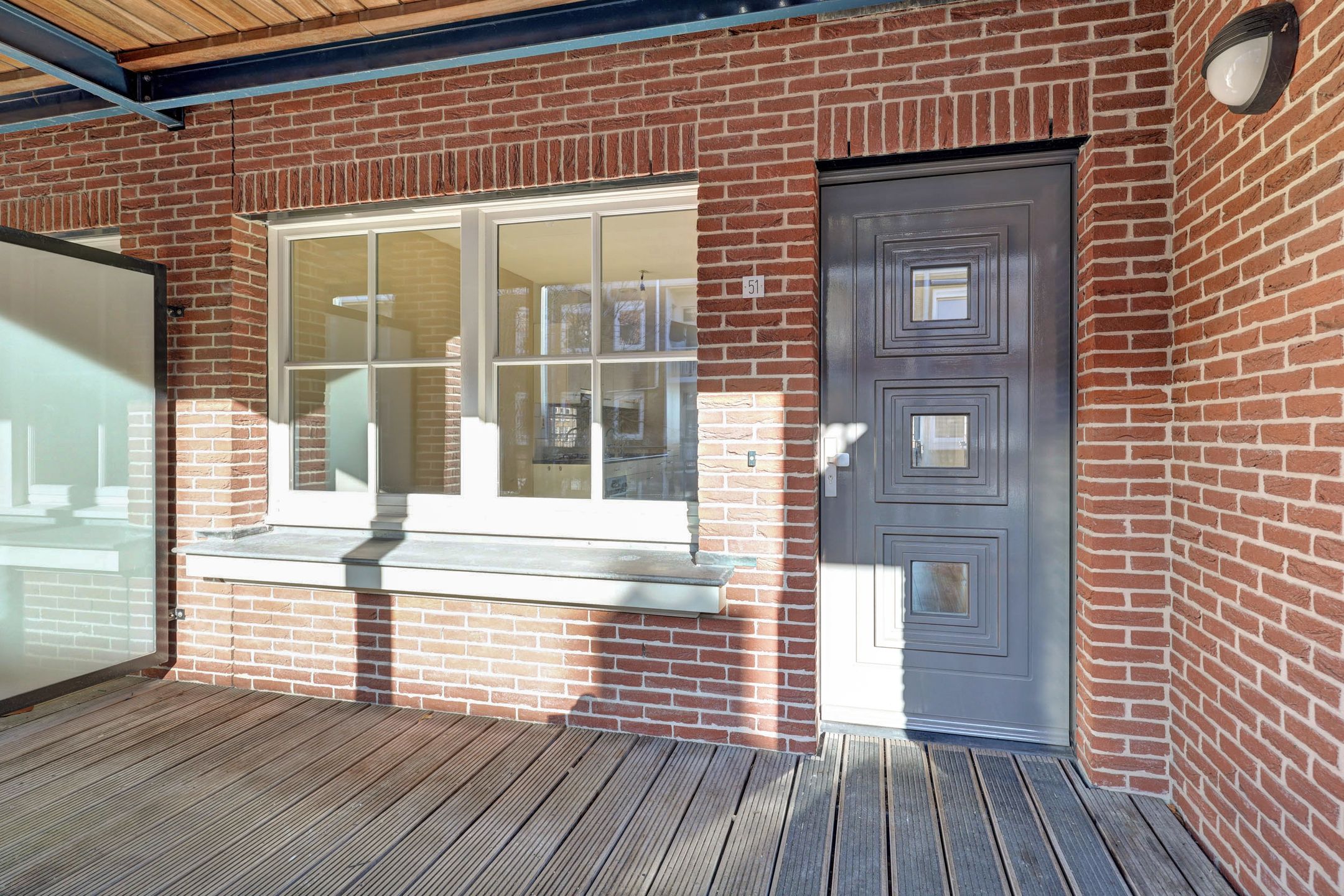 Foto 15 van Piri Reisplein 51