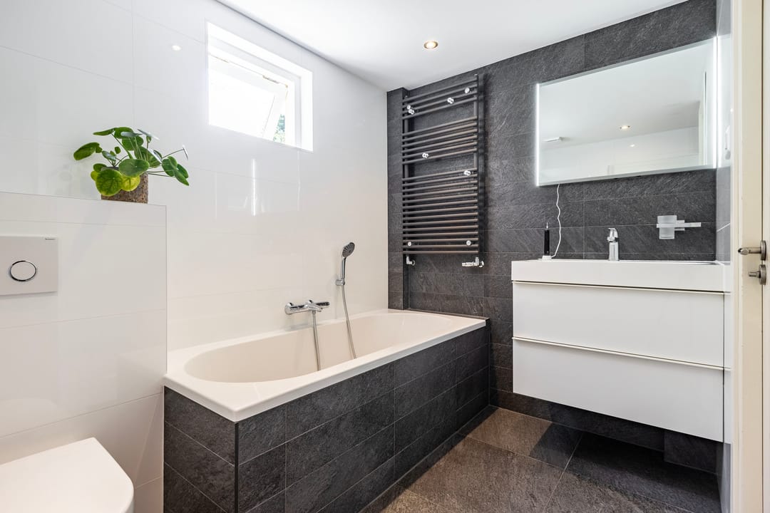 Foto 23 van Parallelweg 66