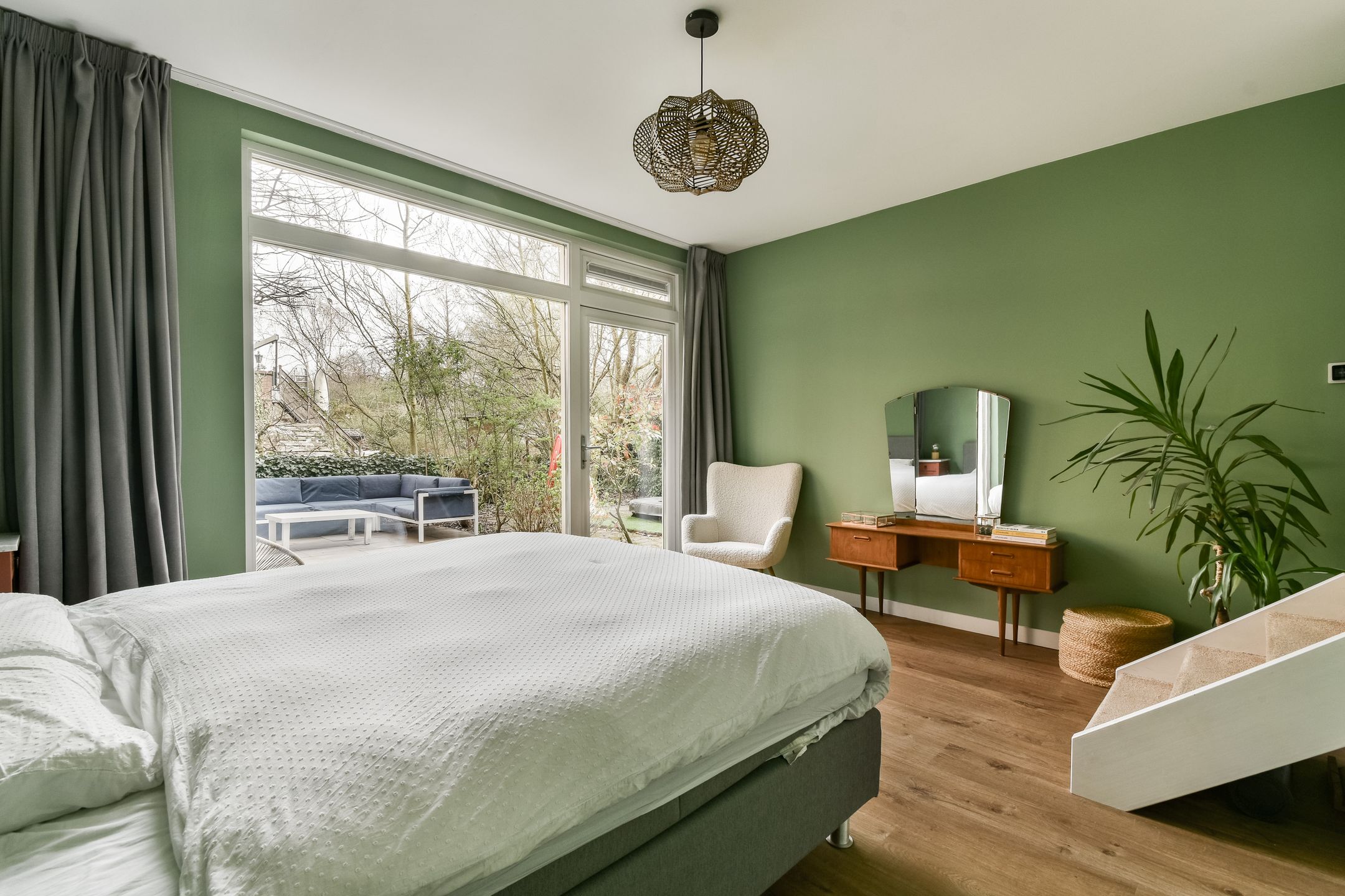 Photo 18 of Linnaeusstraat 95-H