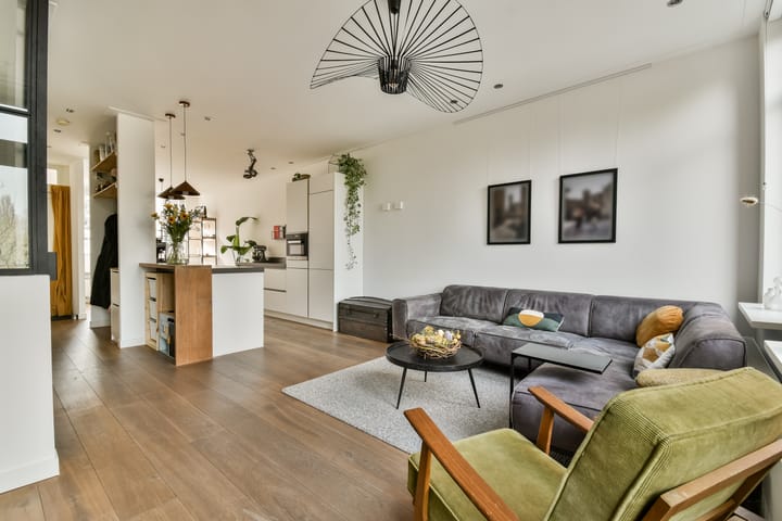 Photo 3 of Linnaeusstraat 95-H