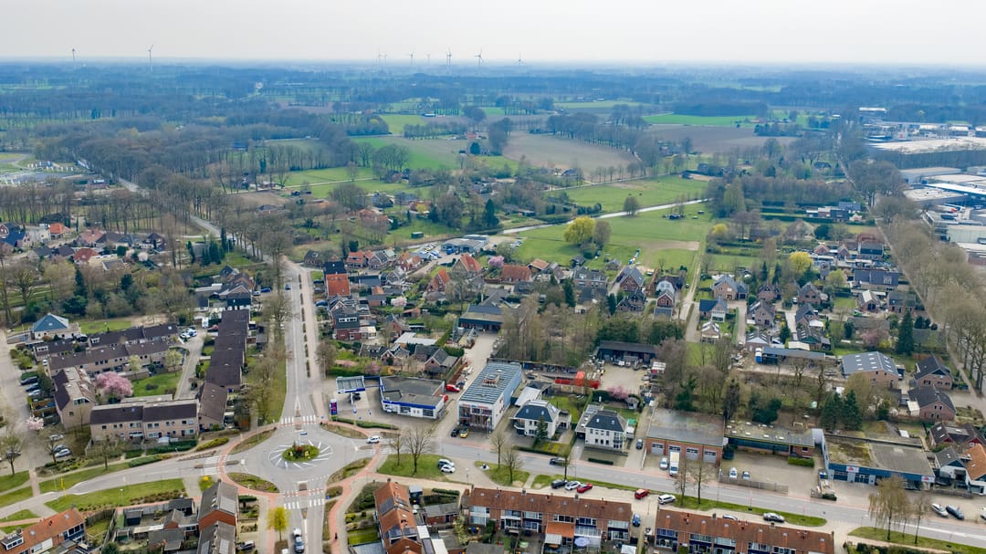 Photo 37 of Nijverheidsweg 28-B