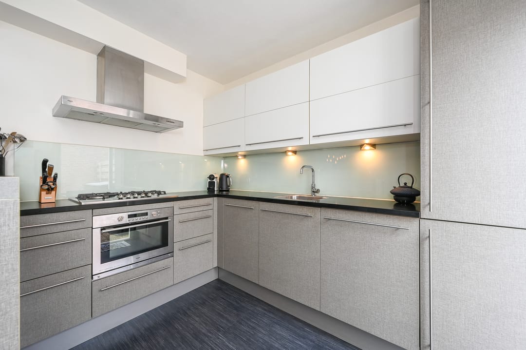 Photo 26 of Claude Debussystraat 45