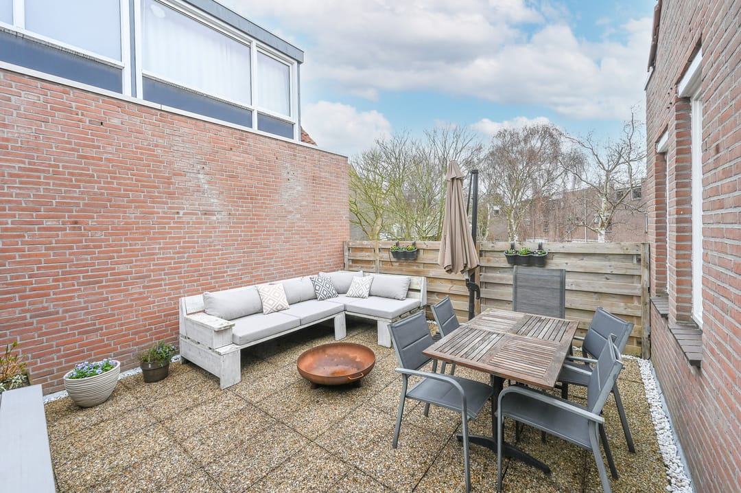 Photo 28 of Claude Debussystraat 45