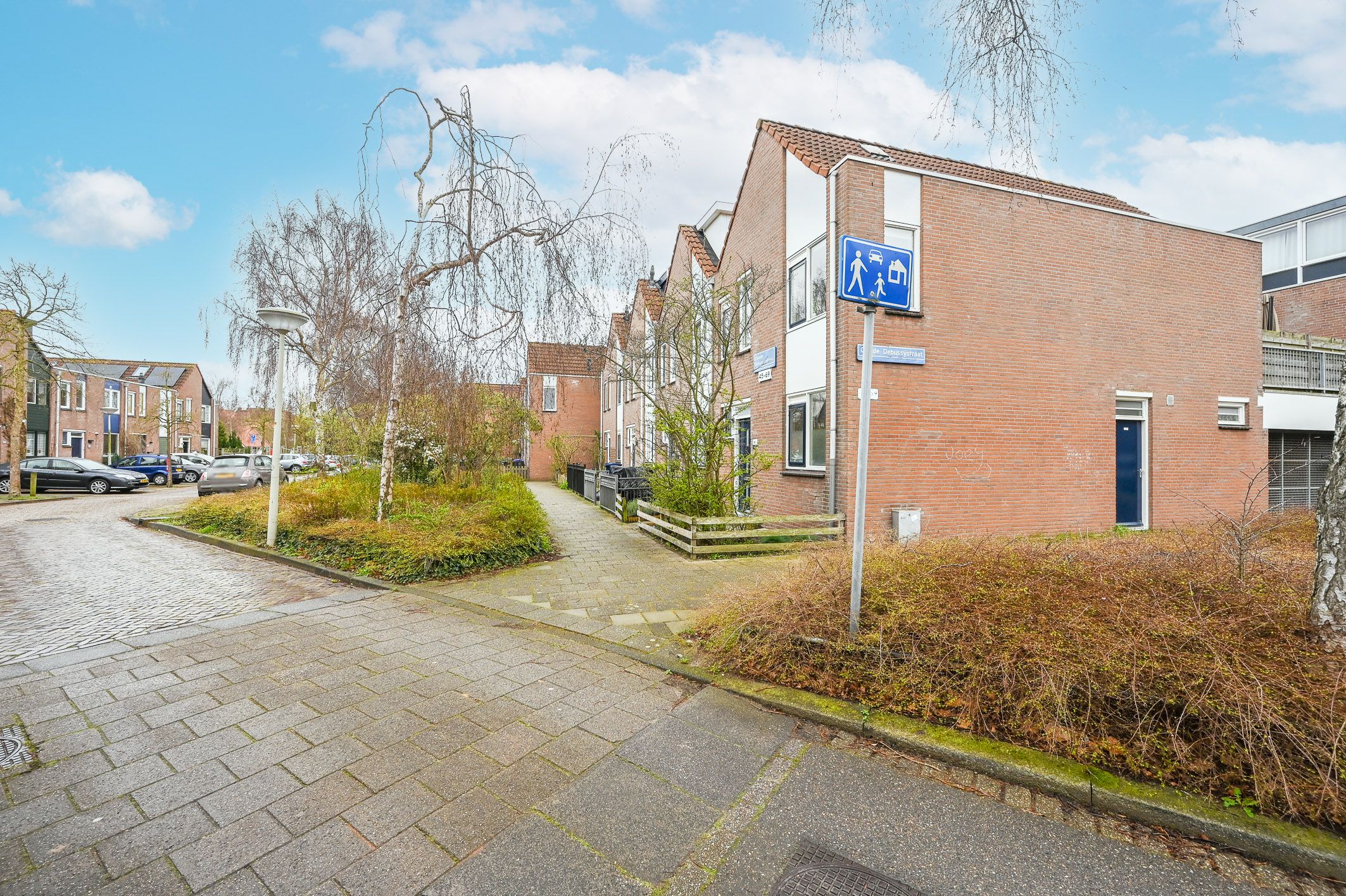 Photo 6 of Claude Debussystraat 45