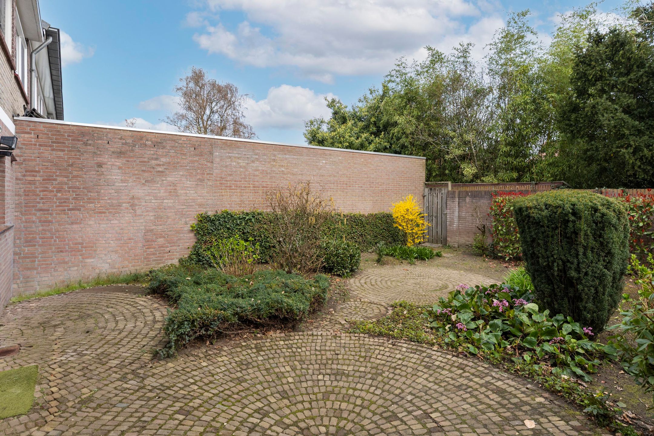 Foto 33 van Broederhof 25