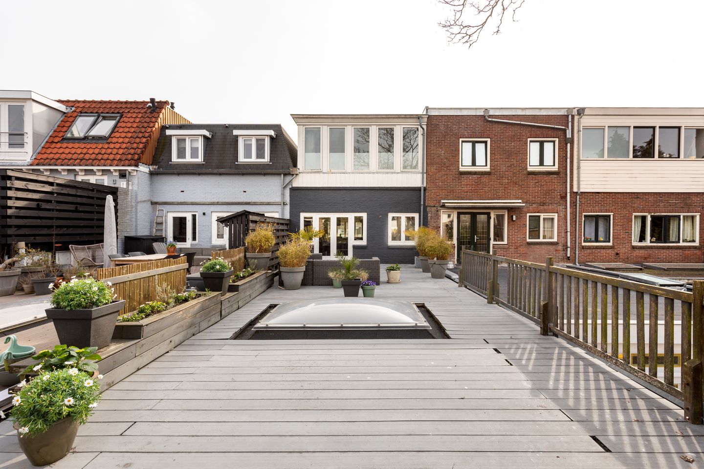 Characteristic Upper Apartment with Large Sunny Terrace in Bloemendaal — 14