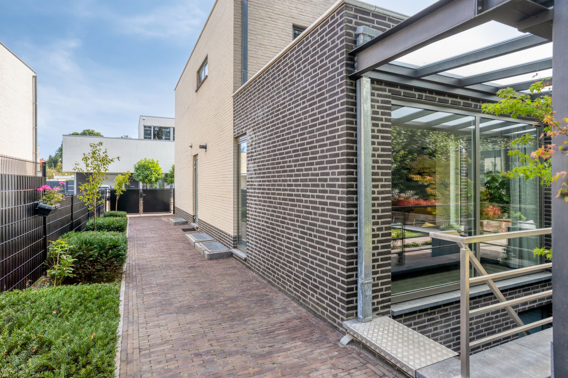 Foto 42 van Schout van Heeckerenring 59