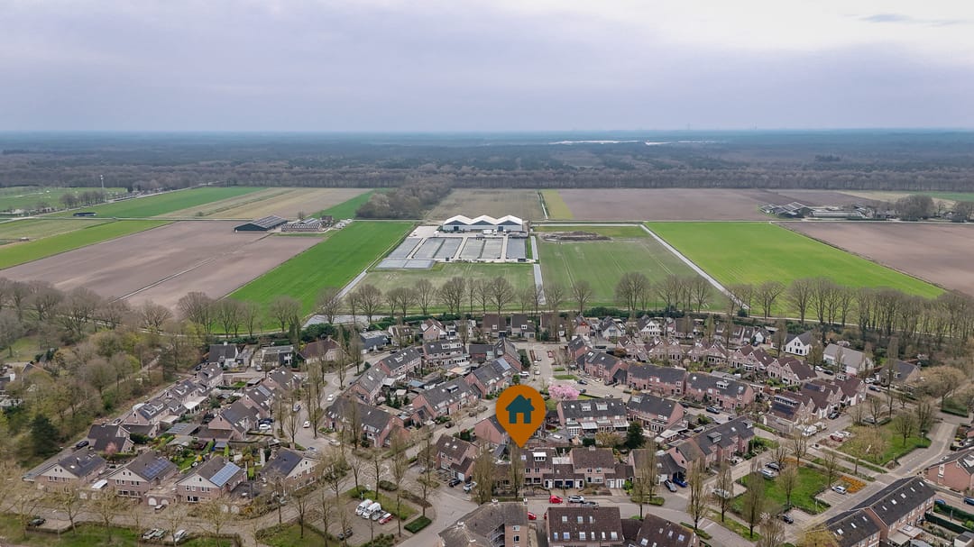 Photo 47 of Donauring 1