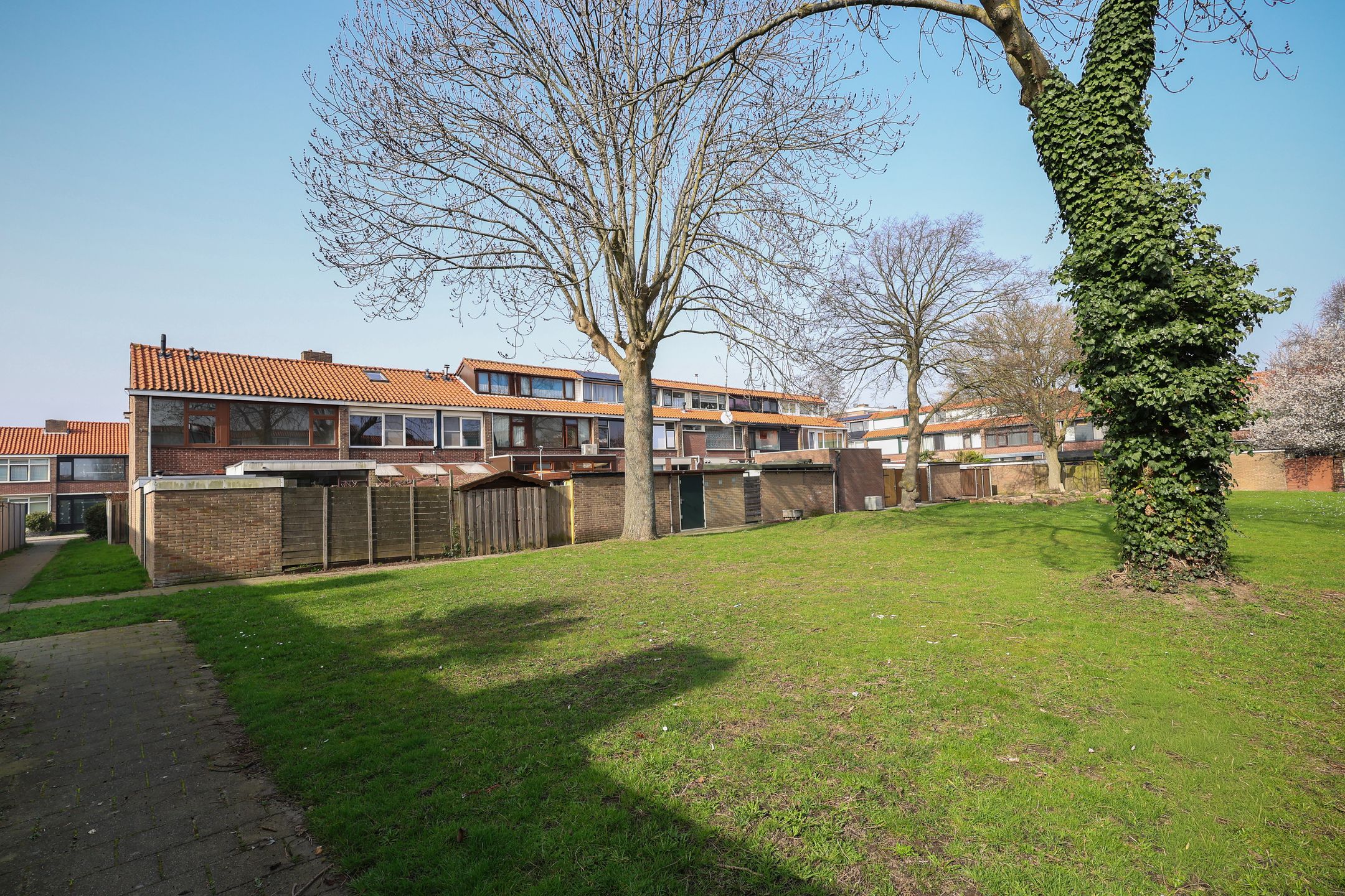 Foto 36 van Leliestraat 13