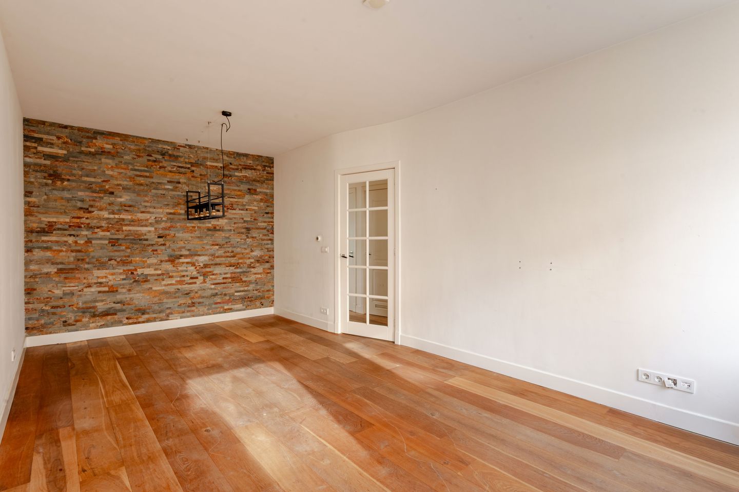 Foto 10 van Hoenderloostraat 94