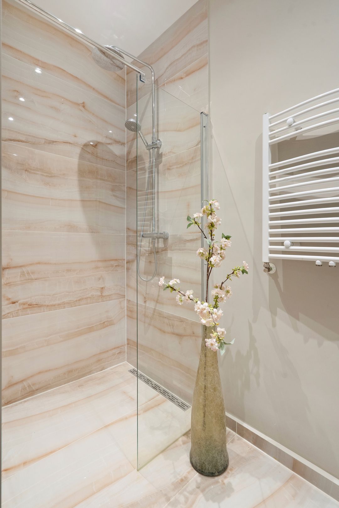 Photo 43 of Irisstraat 121