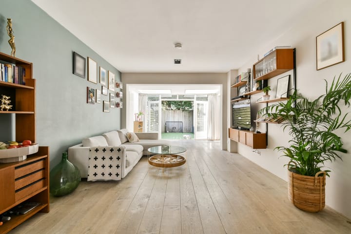 Photo 4 of Woubruggestraat 22-H