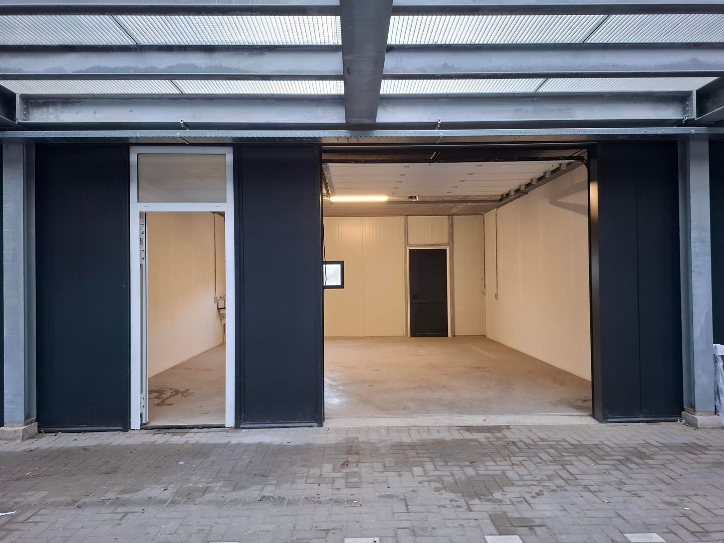 View photo 3 of Rijksstraatweg 3-e7