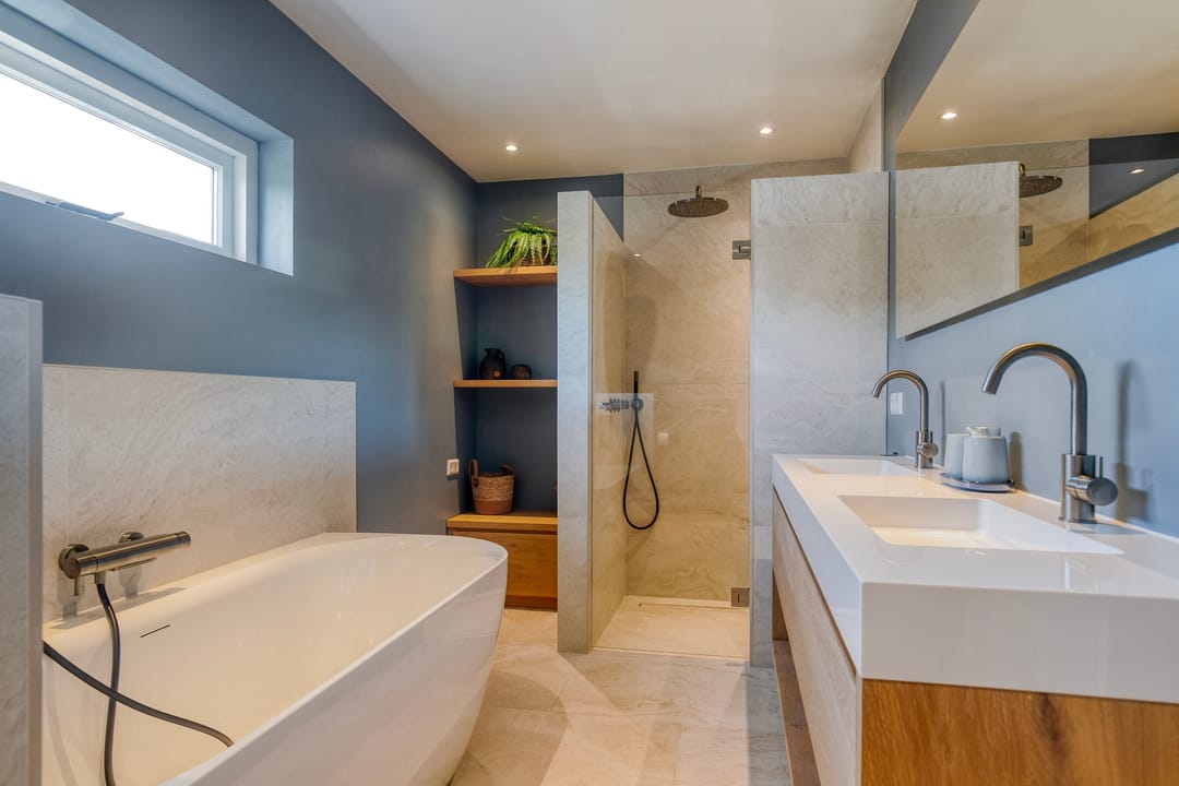 Spacious detached family home with south-facing garden and green views in Hoevelaken — 22