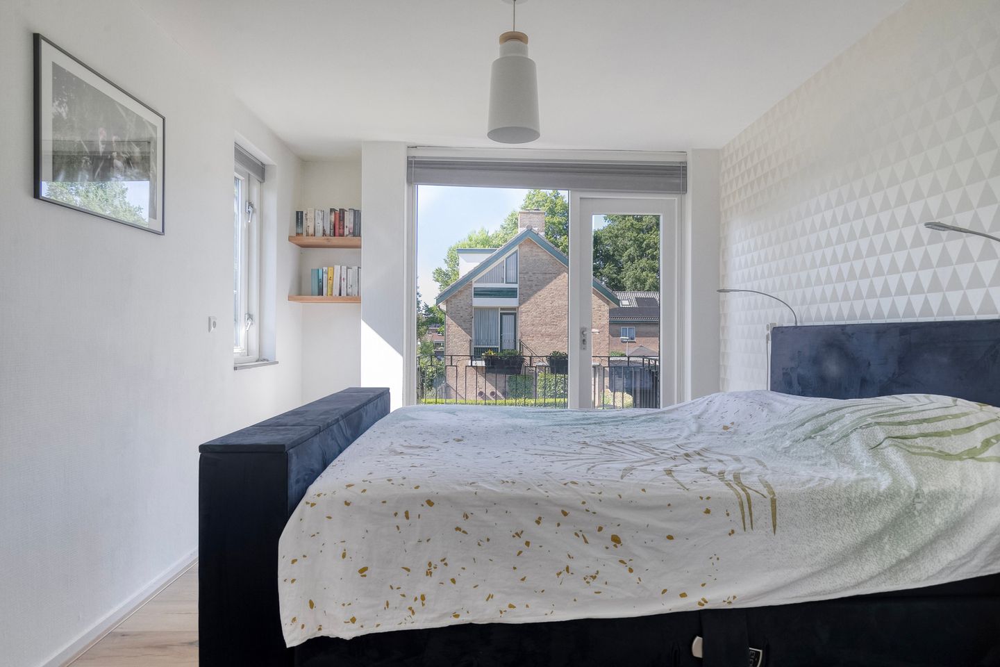 Spacious detached family home with south-facing garden and green views in Hoevelaken — 14