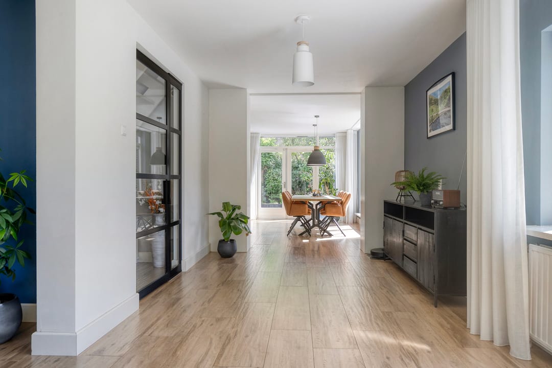 Spacious detached family home with south-facing garden and green views in Hoevelaken — 7