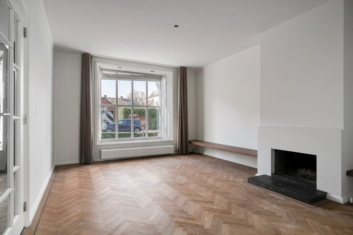 Photo 4 of Helmerslaan 65