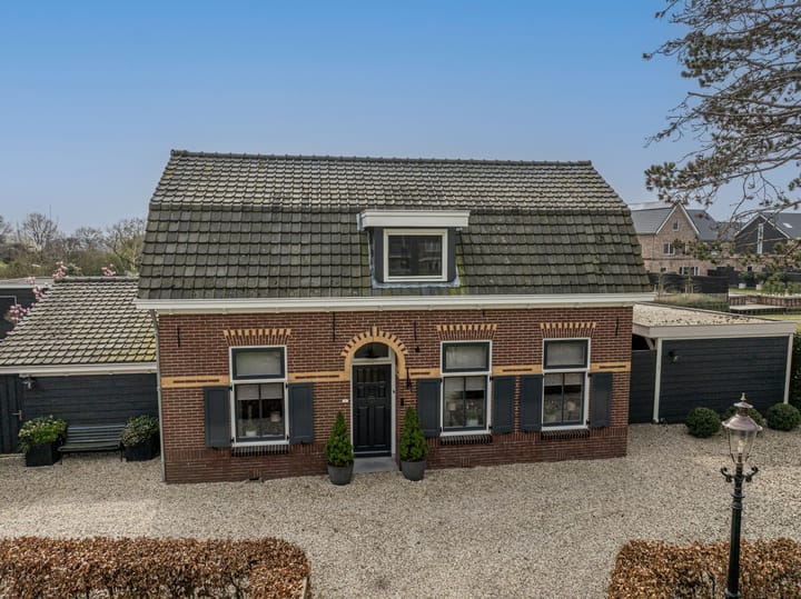 Photo 2 of Dorpsstraat 1